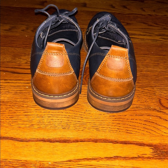 Restoration Men’s Navy Derby Shoes – Size 9.5 main image 4